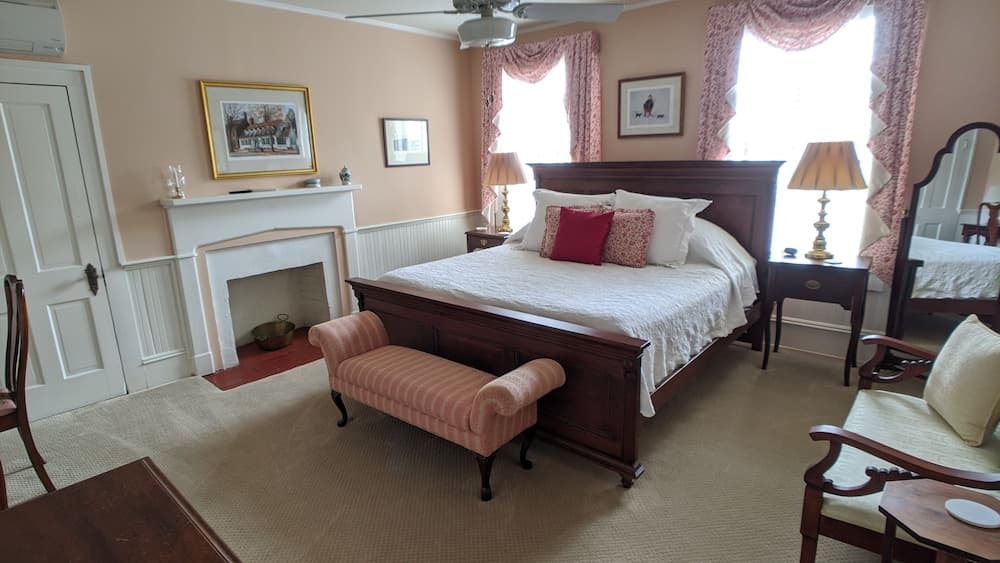 Benjamin Ellis House Bed & Breakfast