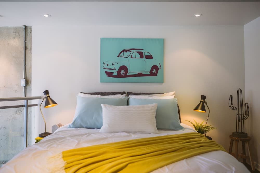 QuickStay - Sunlit Luxury Loft on King West