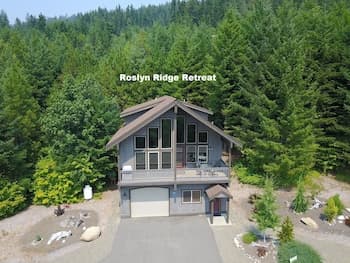 Roslyn Ridge Retreat