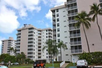9th Fl  With Blue Ocean View From Balcony! 1 Bedroom Condo by RedAwning