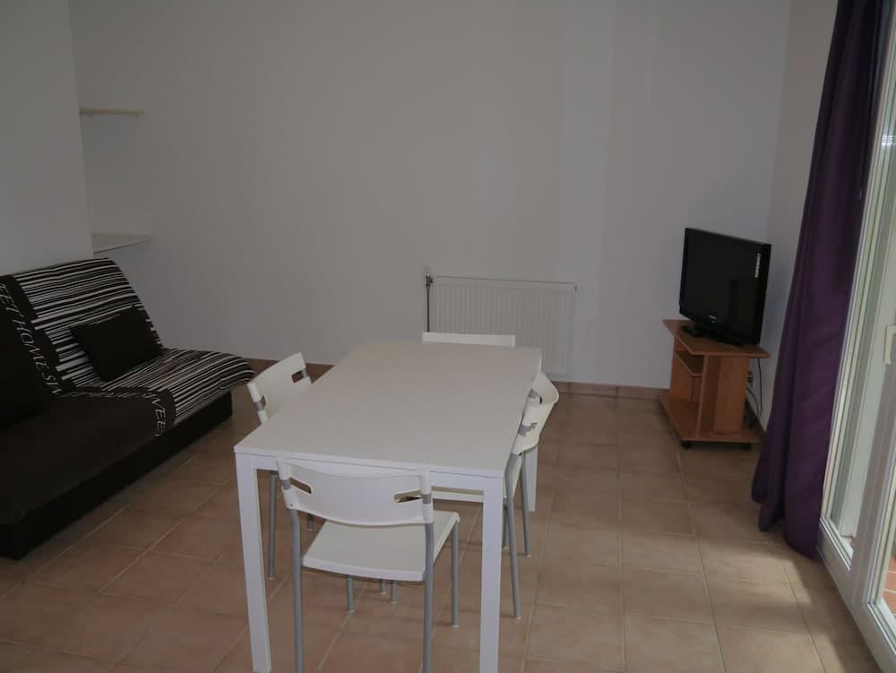 Les Villagines Appart'Hôtel - Rousset