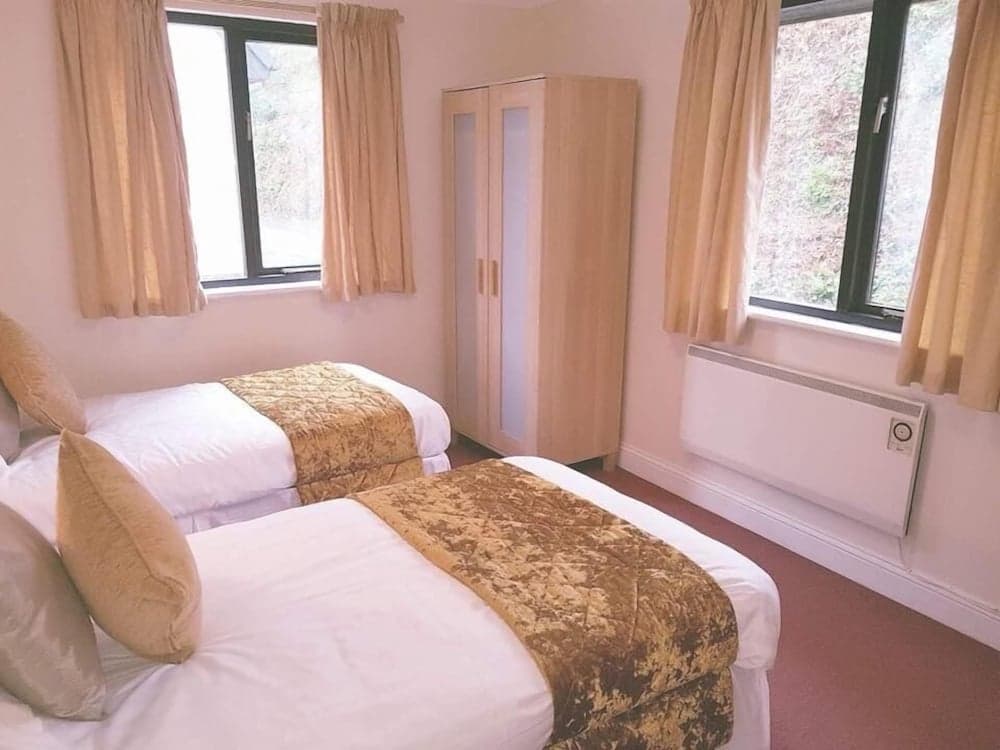 Lake View Villa - Rosecraddoc Manor