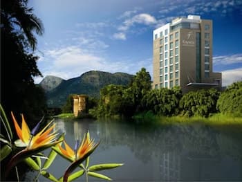 Kayrós Business Hotel