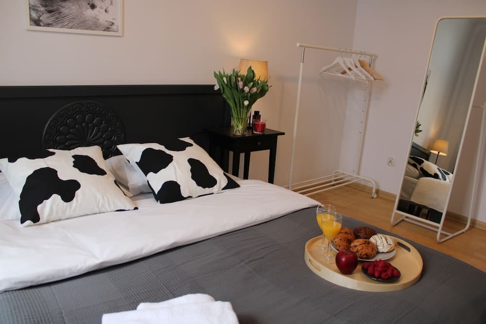 Plac Dominikanski by HASHTAG