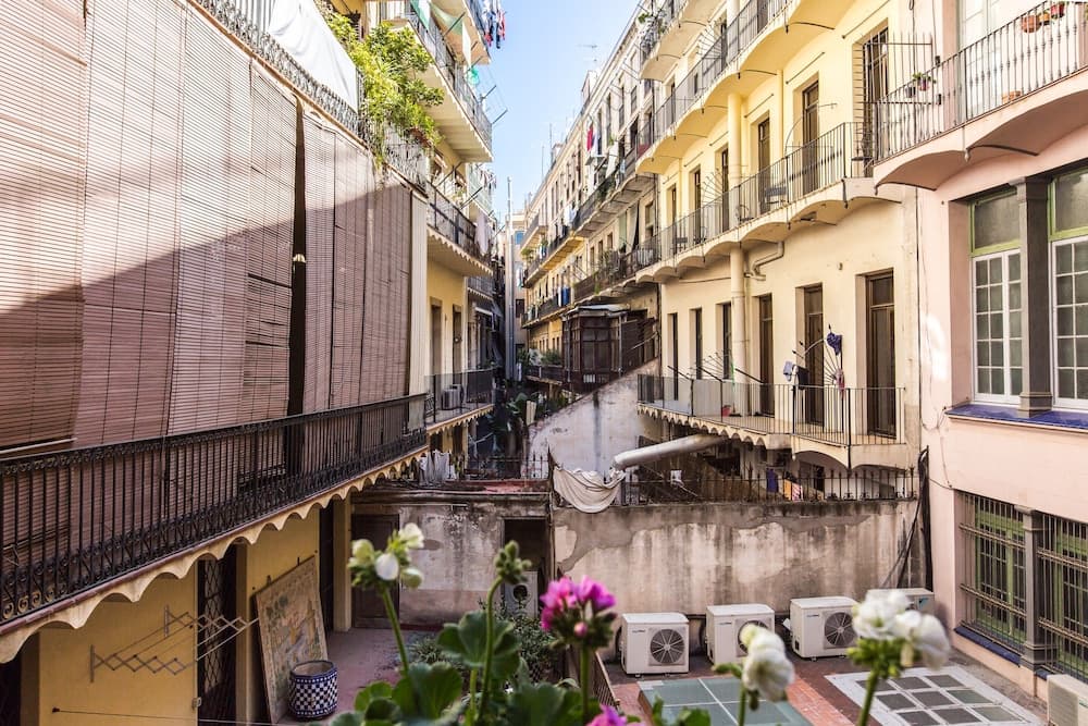 El Born Guest House by Casa Consell