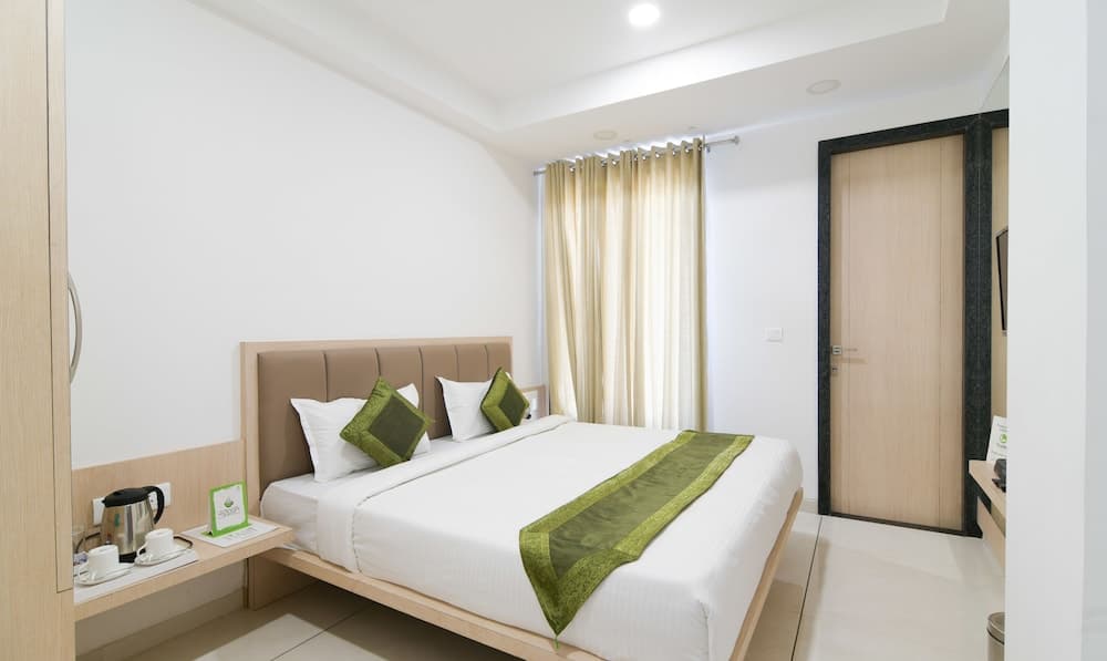 Treebo Avadh Residency