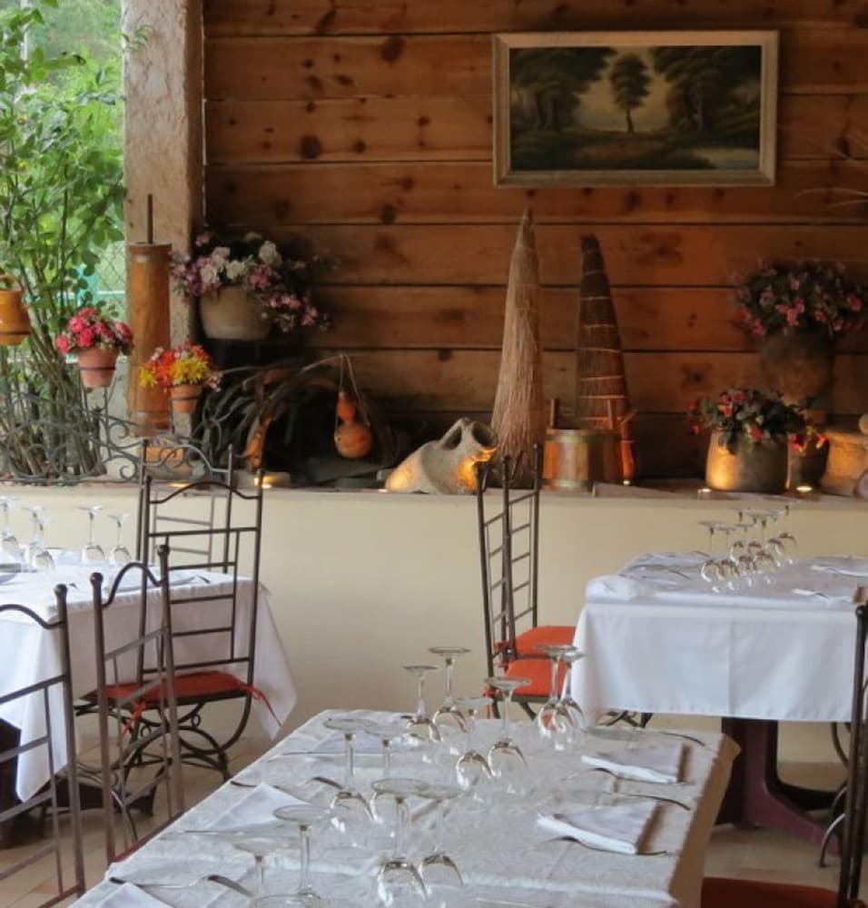 Auberge - Hotel U Paradisu