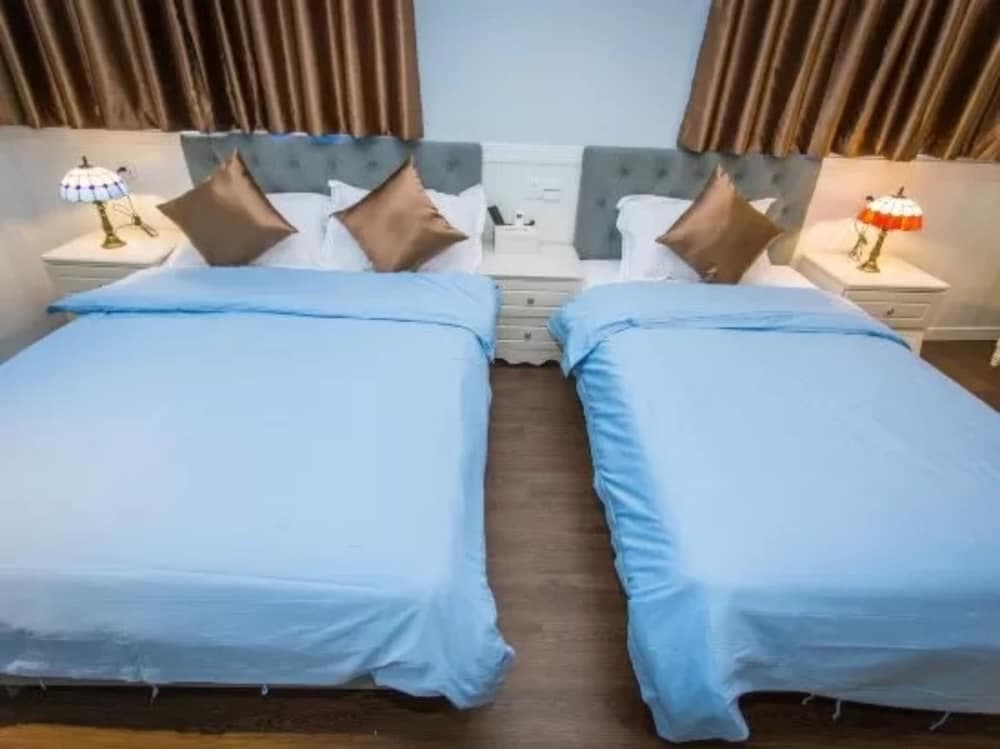 Chaozhou Two Wood Hostel