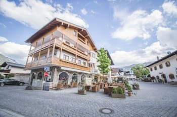 Downtown Suite Alpi near Garmisch-Partenkirchen Ski Resort