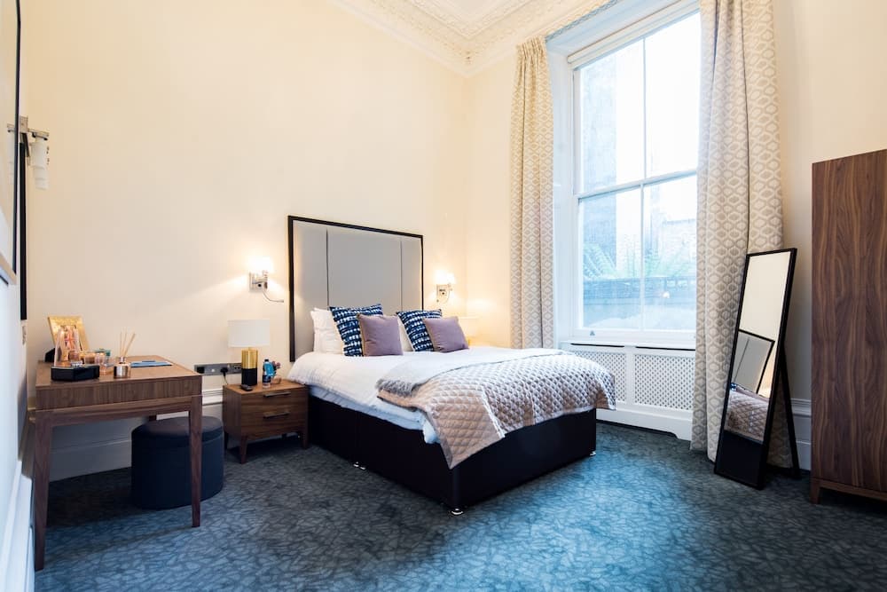 Lancaster Gate ,Hyde Park by London Hotel Collection