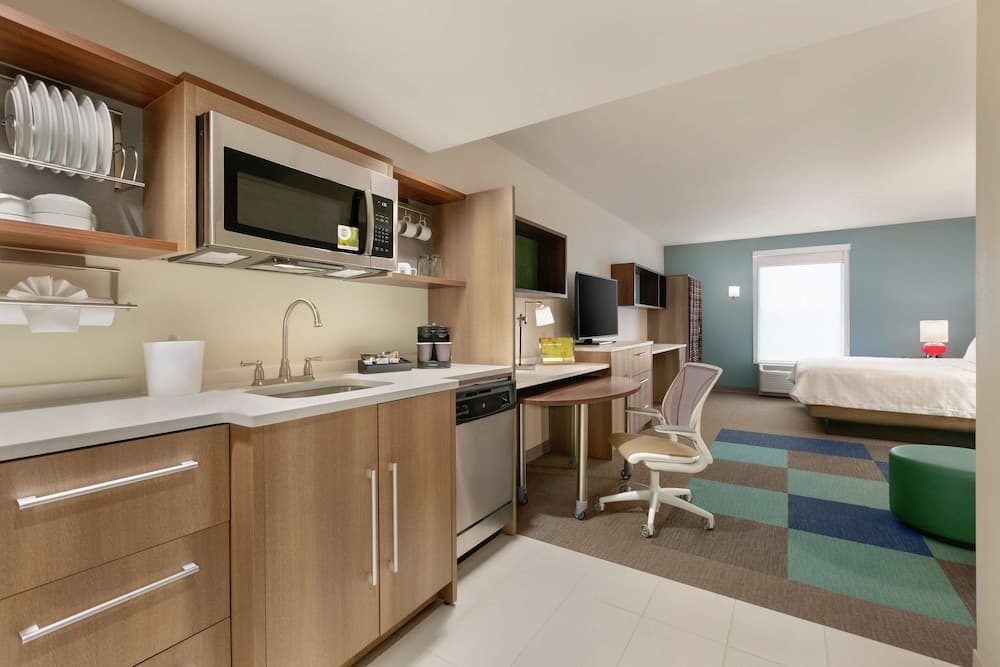 Home2 Suites by Hilton Chantilly Dulles Airport