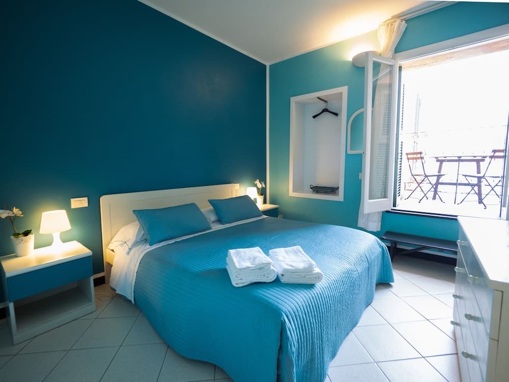 Ventegà Sea View Apartment with Balcony