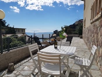 Augusto charming flat with sea view