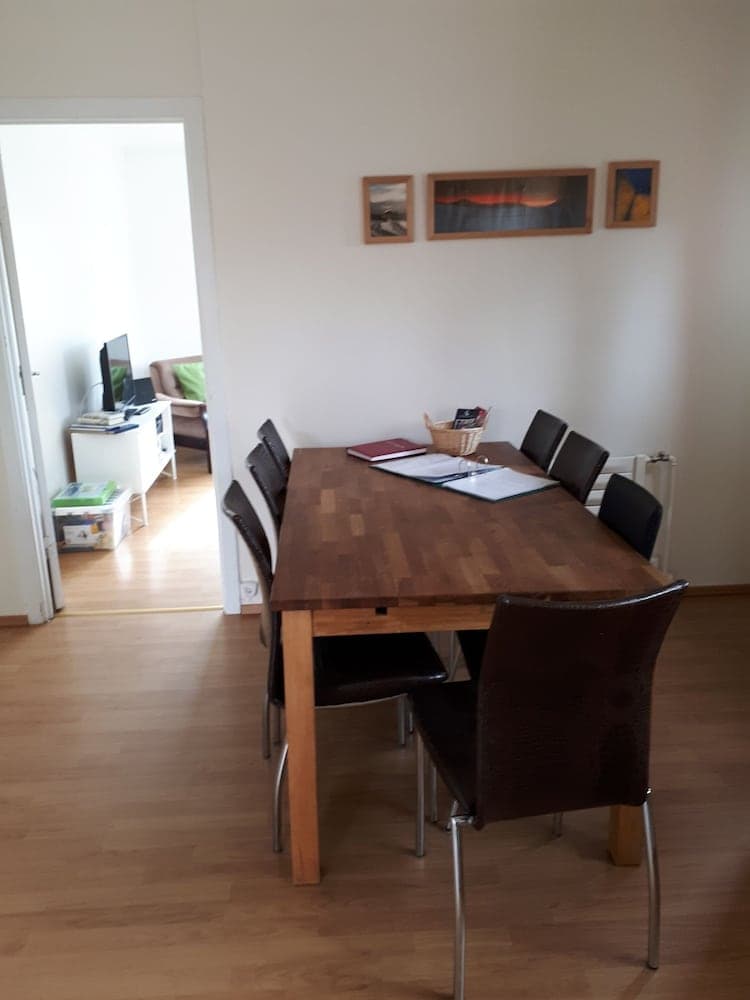 Brúnalaug Guesthouse Holiday Home