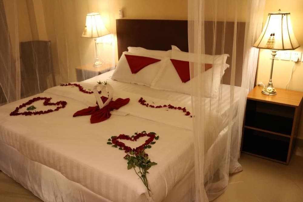 Pulickal Airport Hotel