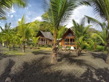 Boom Shiva Boutique Hotel & Restaurant