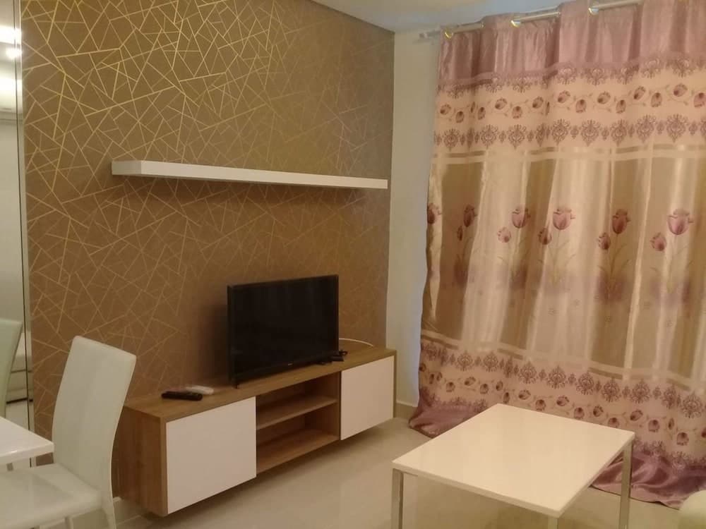 Amazon Residence Condo by MaiNot