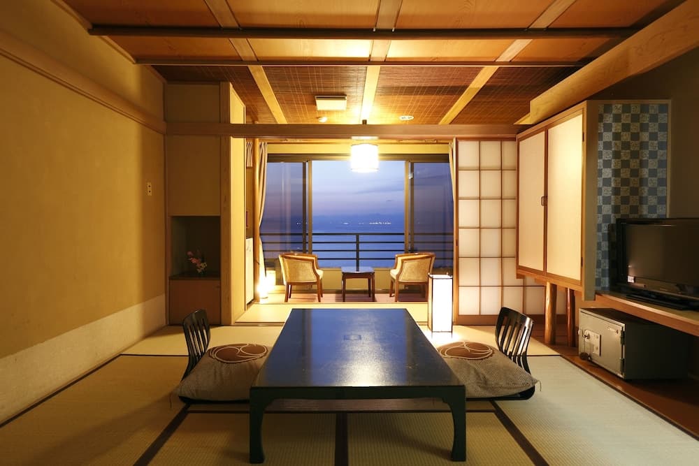 Aoki-nagi-no-yado Meijikan