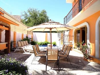 Casa Mandarina by Las Palmas