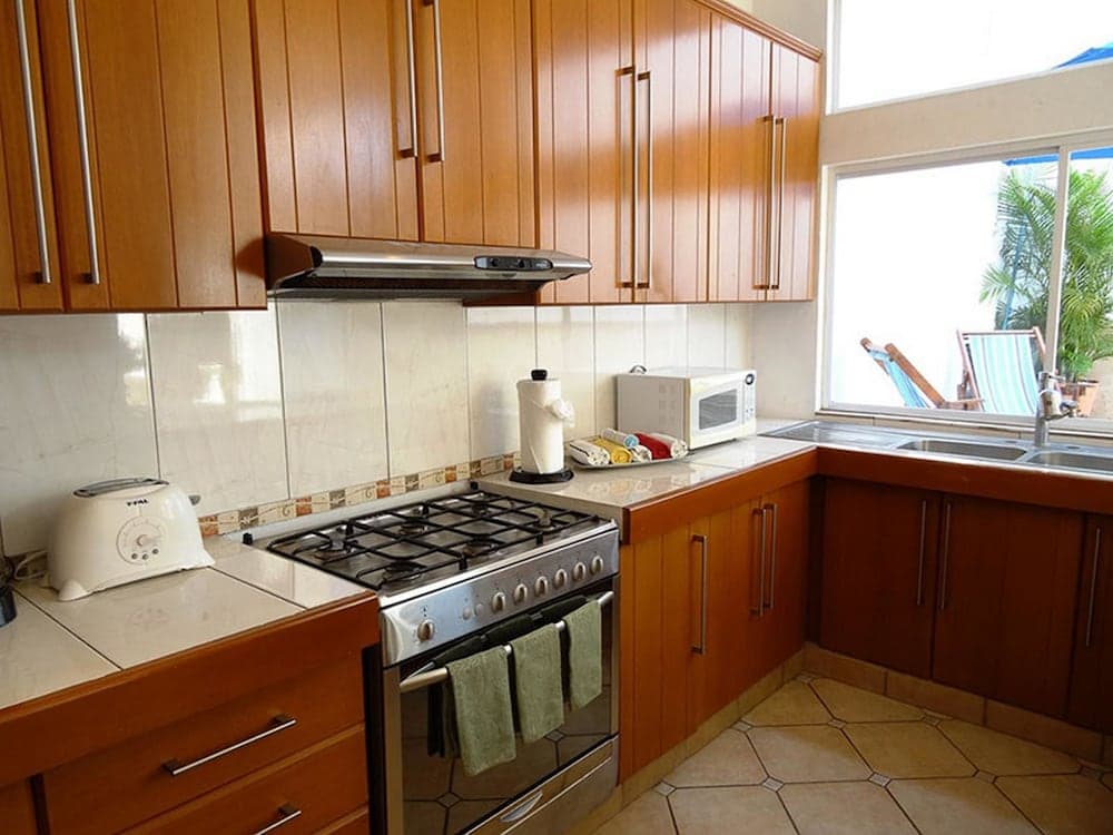 Casa Blanco by Las Palmas