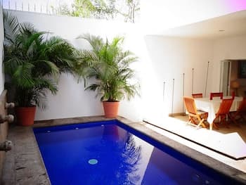 Casa Blanco by Las Palmas