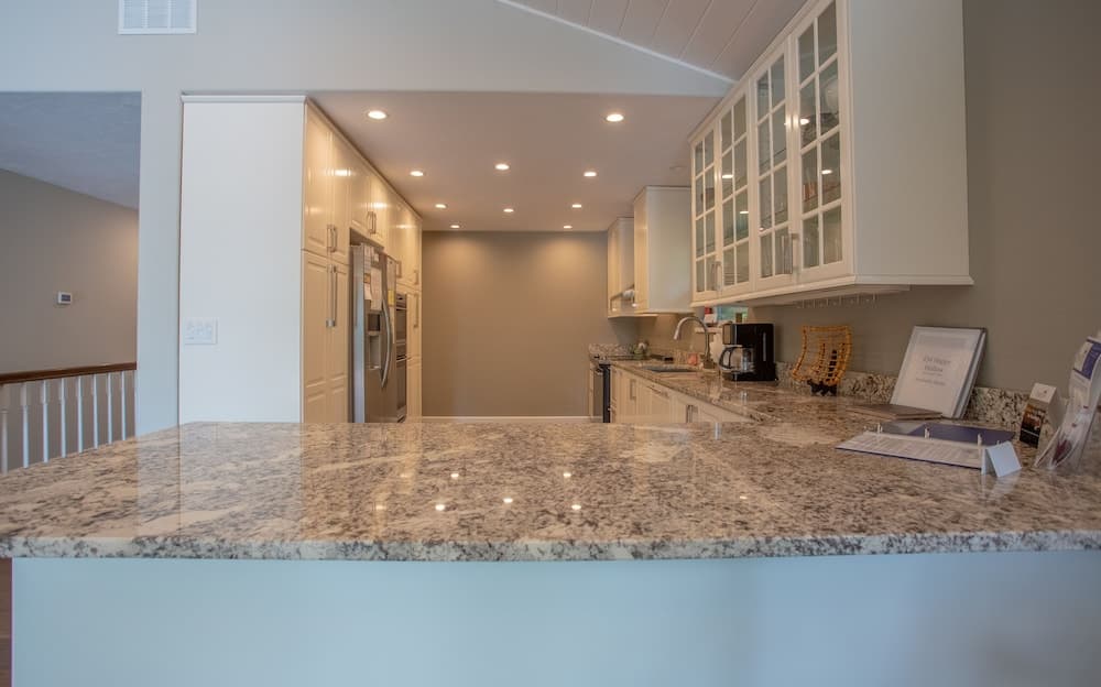 Happy Hideaway 4 Bedroom Home by RedAwning