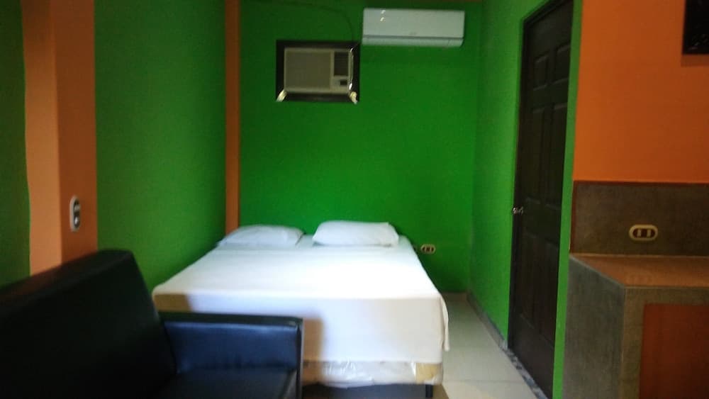 Hotel Brisas Marinas