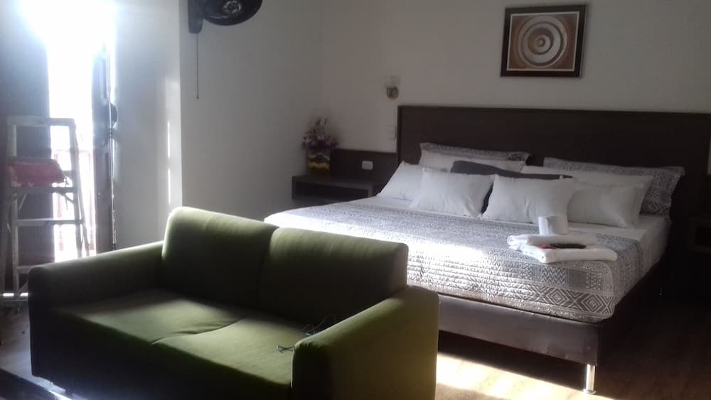 Hosteria Colonial La Cueva de Leo