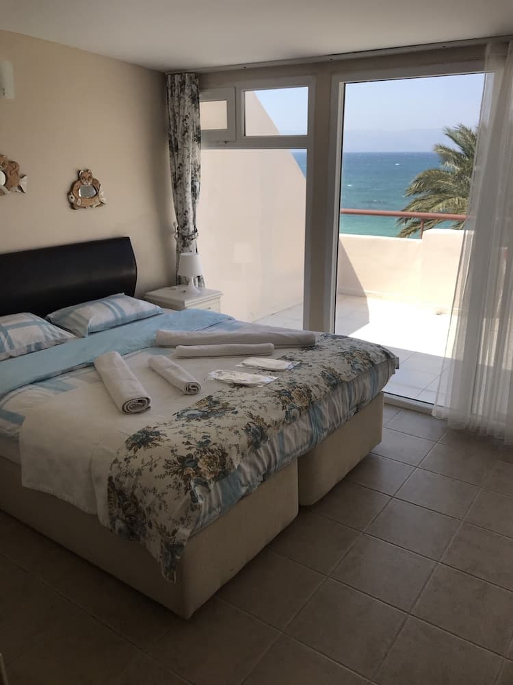 Ciflikkoy Golden Butik Otel