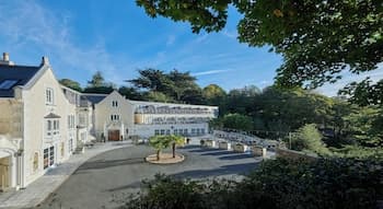 Fermain Valley Hotel