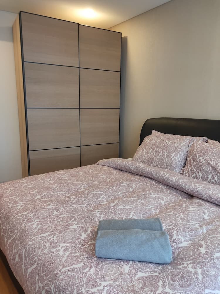 Vortex Suite KLCC by Sayang