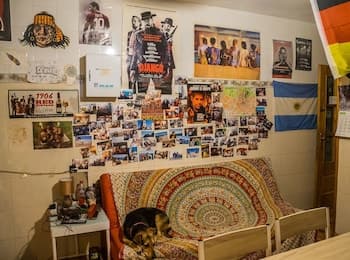 Hostal El Cascabel - Hostel