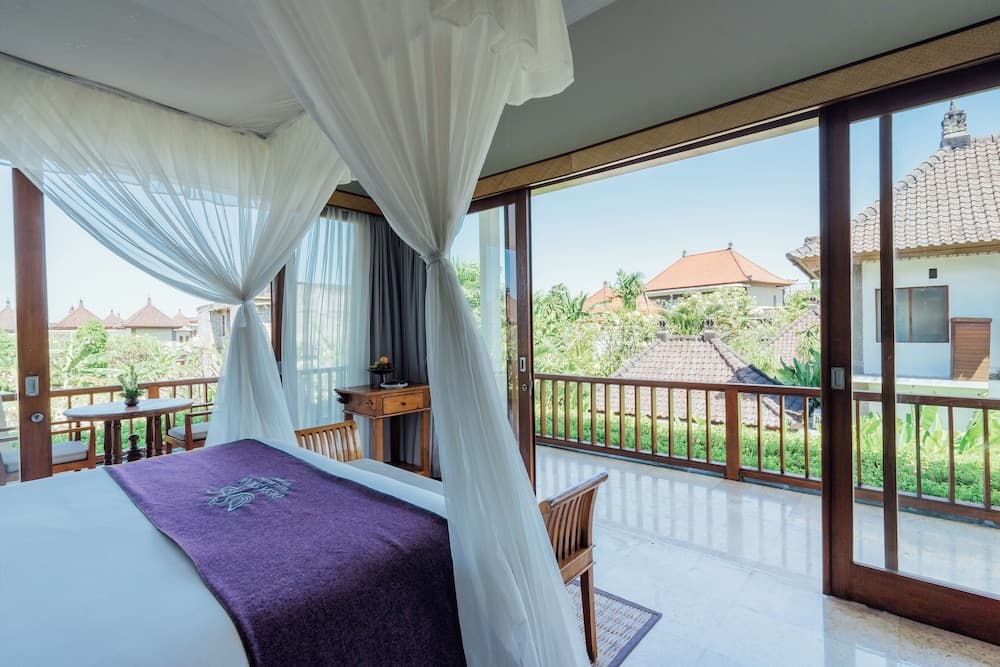 Desa Swan Villas & SPA