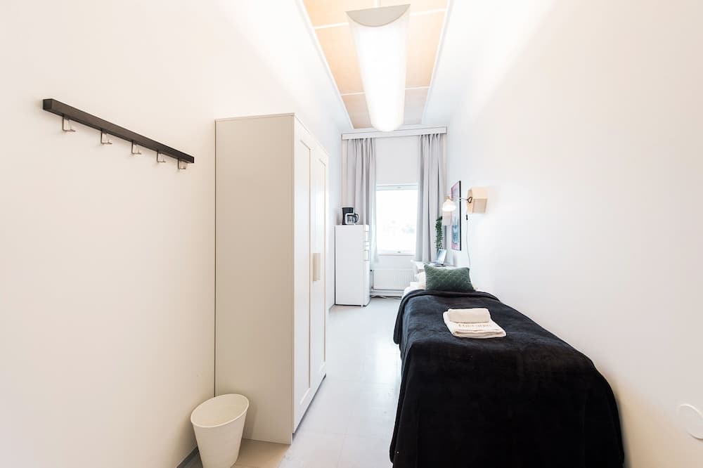 Forenom Hostel Helsinki Kutomotie