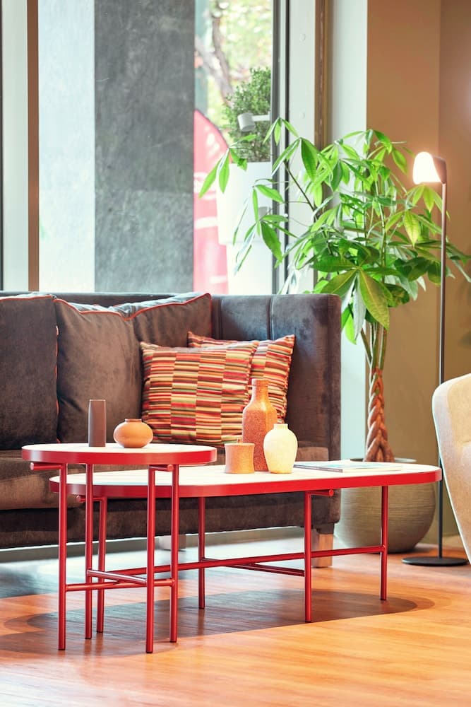 Zeus Essence Wyndham Athens Residence