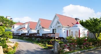 Hapcheonho View Smile Pension