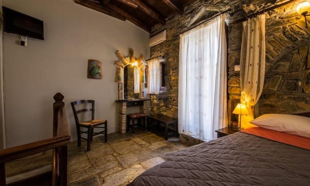 Psamathous Guest House