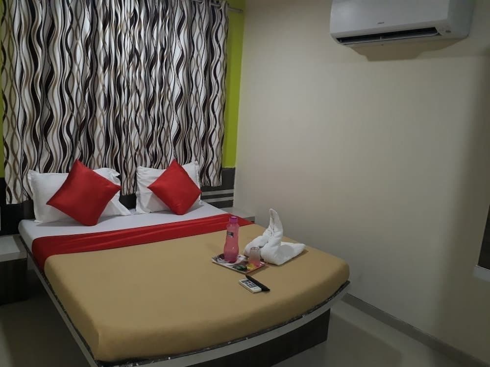 Hotel Relax Residency