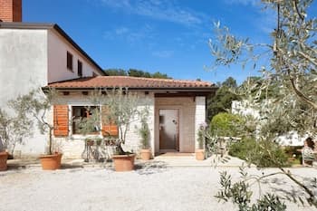 Apartments Valter 881