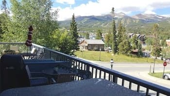 Wellington #3 (Townhome with Private Hot Tub)