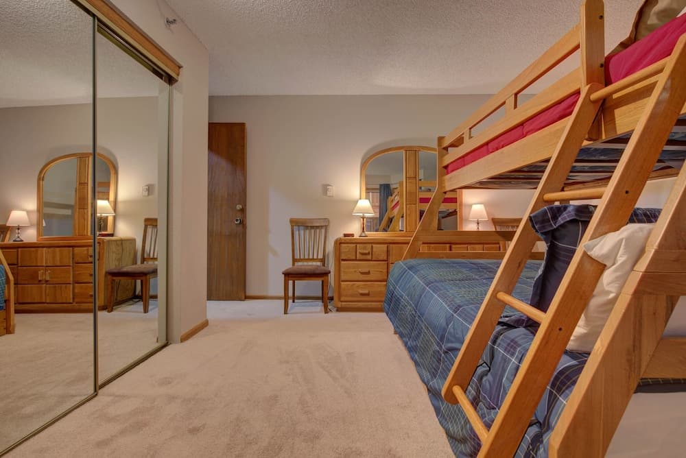 Atrium 207 Downtown Condos with on-site Hot Tub