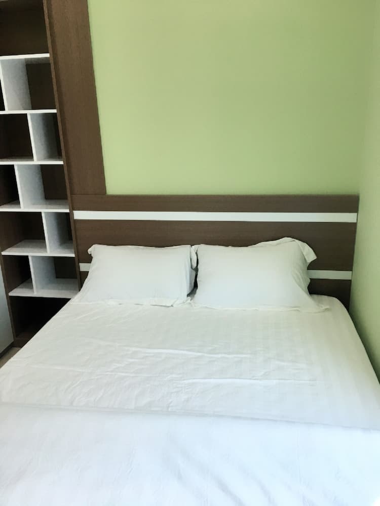 Seaview Front Apartment