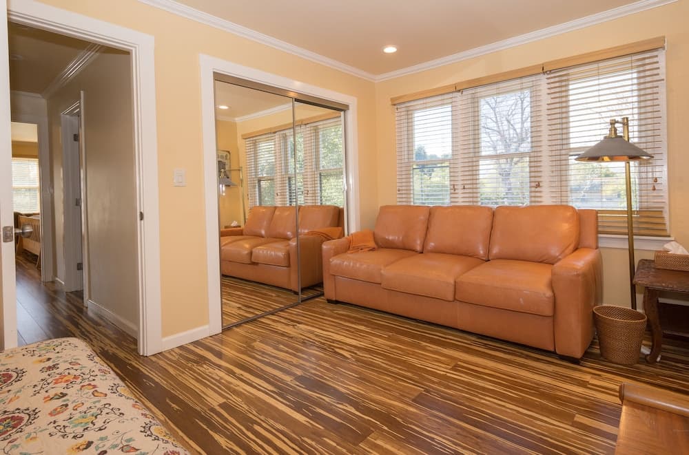 Luxury Apartments - City Center