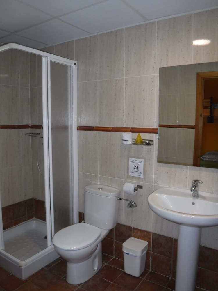 Tantaka - Albergue de los Meleses - Hostel