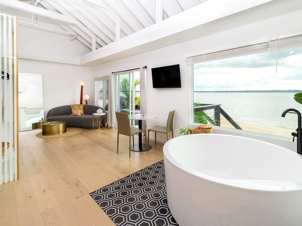 Aqua by American Beech - Adults Only