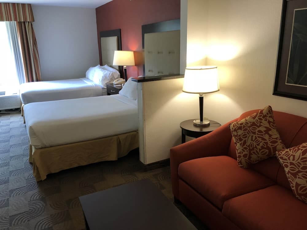 Country Inn & Suites by Radisson, Murrells Inlet, SC