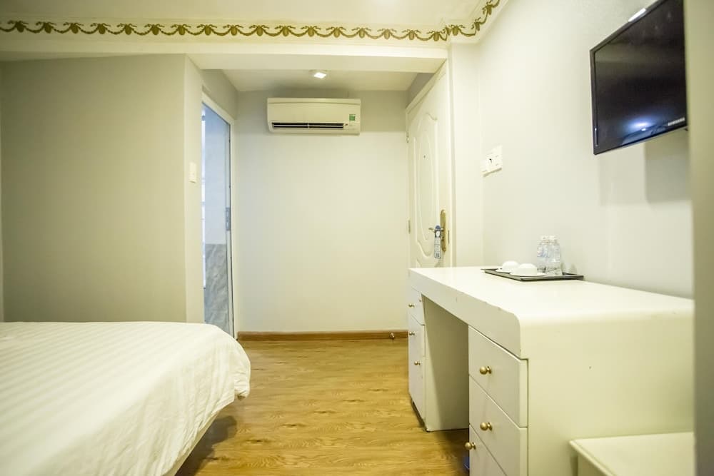 Phung Hoang Golden Hotel