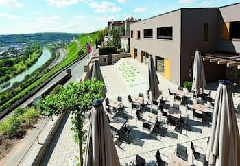 Schlosshotel Steinburg