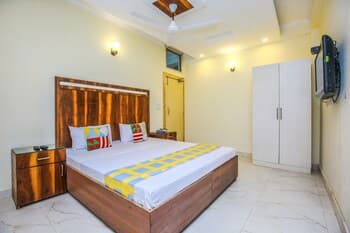 OYO 12187 Home Luxury Studio Kasauli