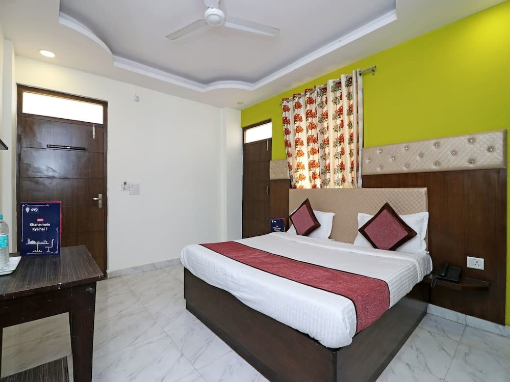 OYO 11426 Hotel Jyoti Residency